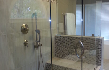 Glass shower with bench