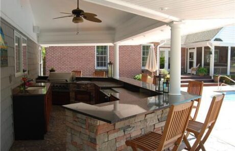 Sycamore outdoor kitchen